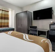 Quality Inn & Suites Longview I-20 hotel detail image 4