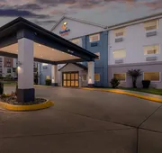 Comfort Suites Longview North hotel detail image 5