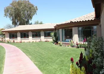 Rancho De Los Cabelleros hotel thumbnail 3