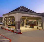 Super 8 by Wyndham Longview/North hotel detail image 4