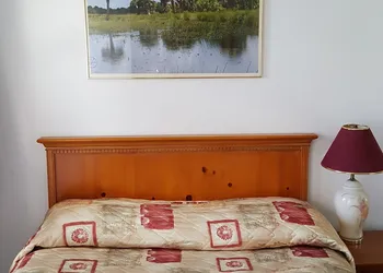 Maples Motel hotel thumbnail 2