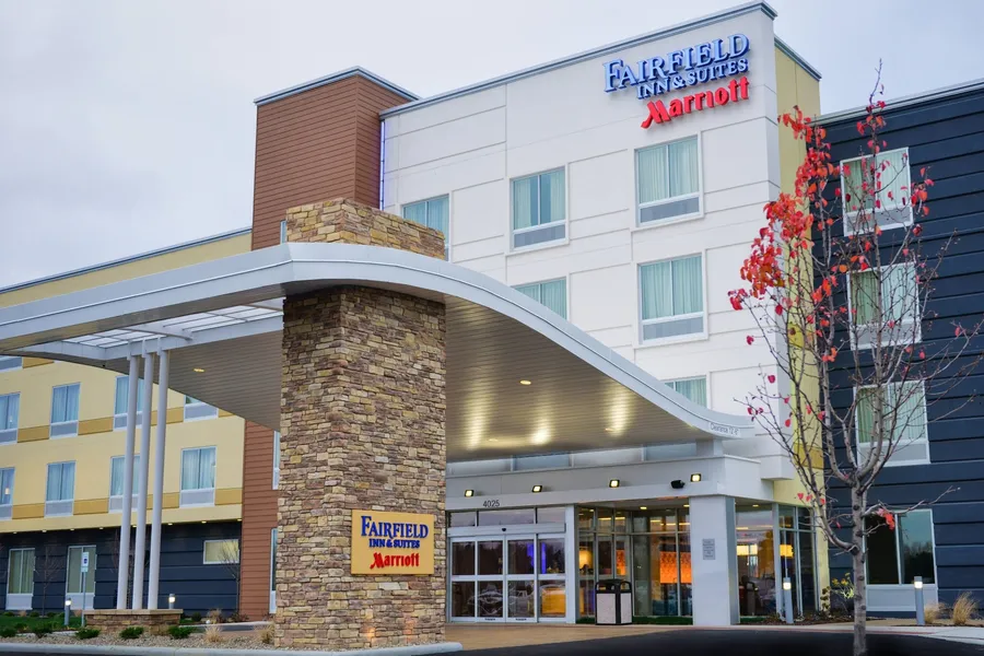 Fairfield Inn & Suites Canton South hotel detail image 2