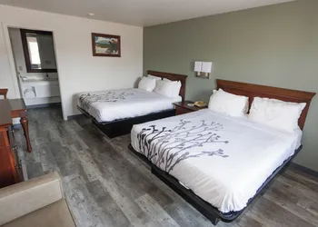 Chincoteague Inn hotel thumbnail 8