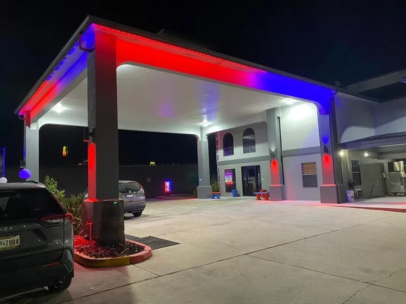 Texas Inn & Suites Raymondville hotel detail image 2