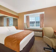 Microtel Inn & Suites by Wyndham Raton hotel detail image 5