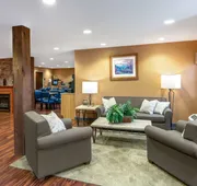 Microtel Inn & Suites by Wyndham Raton hotel detail image 7