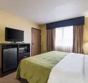 Quality Inn & Suites Menomonie hotel detail image 7