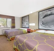 Super 8 by Wyndham Santa Rosa hotel detail image 3