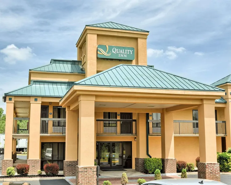 Quality Inn Thornburg hotel detail image 2
