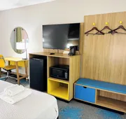 HomeLodge hotel detail image 7