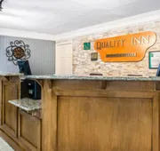 Quality Inn Findlay hotel detail image 7