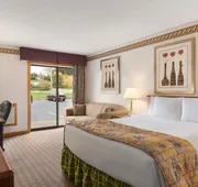 Travelodge by Wyndham Owen Sound hotel detail image 4