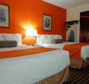 Howard Johnson by Wyndham Tillsonburg hotel detail image 3