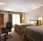Travelodge by Wyndham Simcoe hotel detail image 7