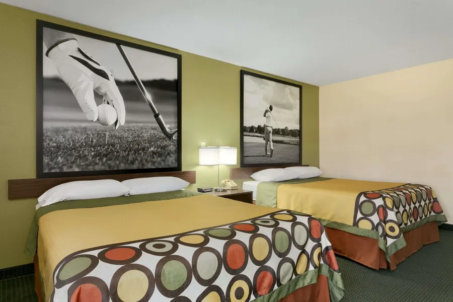 Super 8 by Wyndham Columbia City hotel detail image 6
