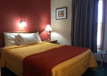 East Street Inn & Suites Tipton hotel thumbnail 5