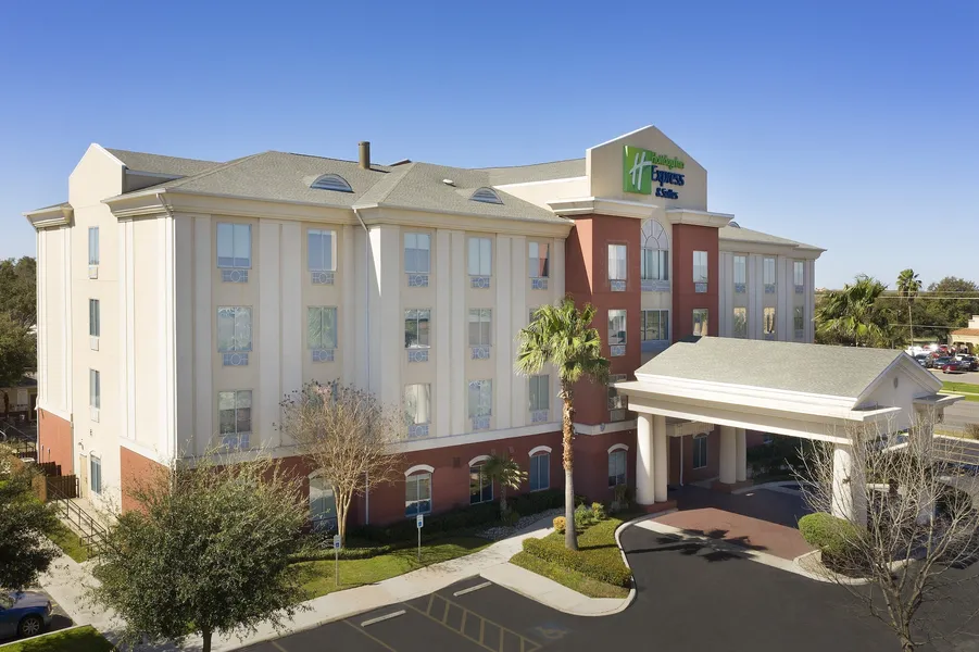 Holiday Inn Express Hotel & Suites Uvalde by IHG hotel detail image 2