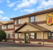 Super 8 by Wyndham Pendleton hotel detail image 3