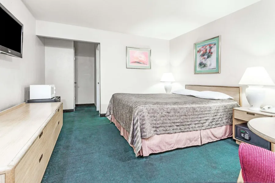 Travelodge by Wyndham La Grande hotel detail image 6