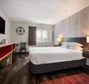Red Lion Inn & Suites Ontario hotel detail image 7