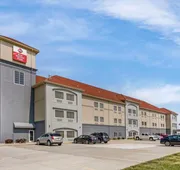 Best Western Plus MidAmerica Hotel hotel detail image 3