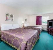 Super 8 by Wyndham Jerseyville hotel detail image 3