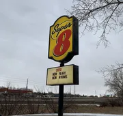 Super 8 by Wyndham Greeley hotel detail image 3