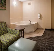 Best Western Plus Yadkin Valley Inn & Suites hotel detail image 5