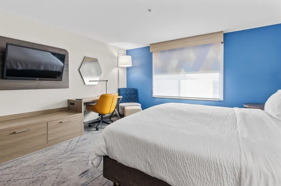 Holiday Inn Express Hotel & Suites Mount Airy by IHG hotel detail image 6