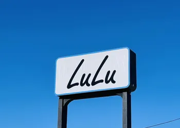 LuLu Hotel Silver City hotel thumbnail 2