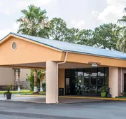 Quality Inn Hinesville - Fort Stewart Area hotel detail image 4