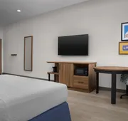 Hampton Inn by Hilton Clanton hotel detail image 3
