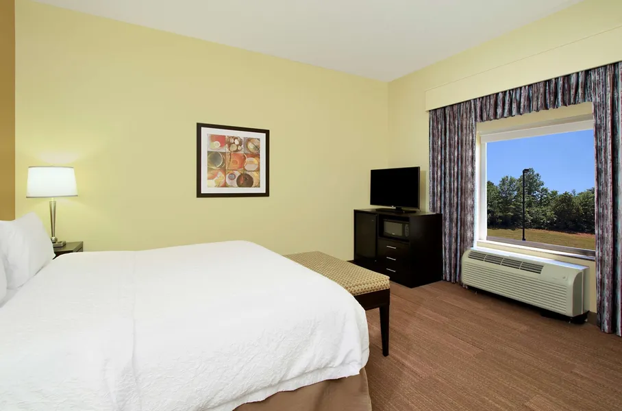 Hampton Inn Winfield hotel detail image 6