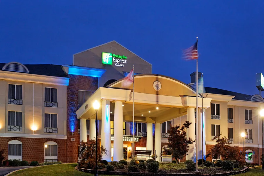 Holiday Inn Express Hotel & Suites Cullman by IHG hotel detail image 2