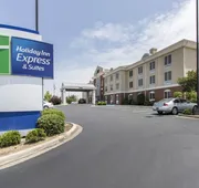 Holiday Inn Express Hotel & Suites Cullman by IHG hotel detail image 4