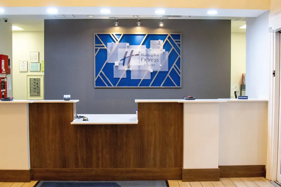 Holiday Inn Express Hotel & Suites Cullman by IHG hotel detail image 6