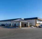 Howard Johnson by Wyndham Gillette hotel detail image 3