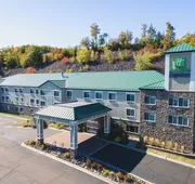 Holiday Inn Express Houghton-Keweenaw by IHG hotel detail image 3