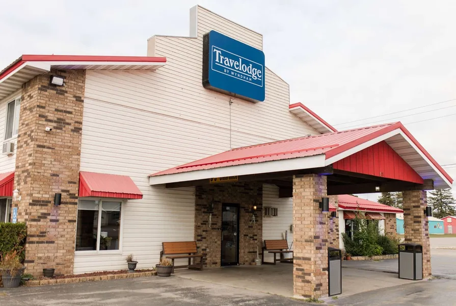 Travelodge by Wyndham Escanaba hotel detail image 2
