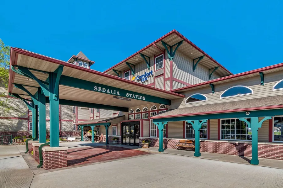 Comfort Inn Sedalia Station hotel detail image 6