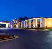 Comfort Suites Eufaula North hotel detail image 7