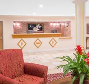 Days Inn by Wyndham Lake Village hotel detail image 7