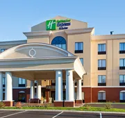 Holiday Inn Express & Suites Newport S by IHG hotel detail image 3