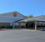Super 8 by Wyndham Harrison AR hotel detail image 7