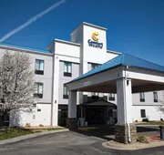 Comfort Inn & Suites Hutchinson hotel detail image 5