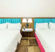 Hampton Inn Garden City hotel detail image 7