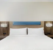 Holiday Inn Express Hotel & Suites Pratt by IHG hotel detail image 7