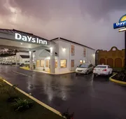 Days Inn by Wyndham Bainbridge hotel detail image 4