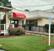 Econo Lodge Thomasville hotel detail image 4