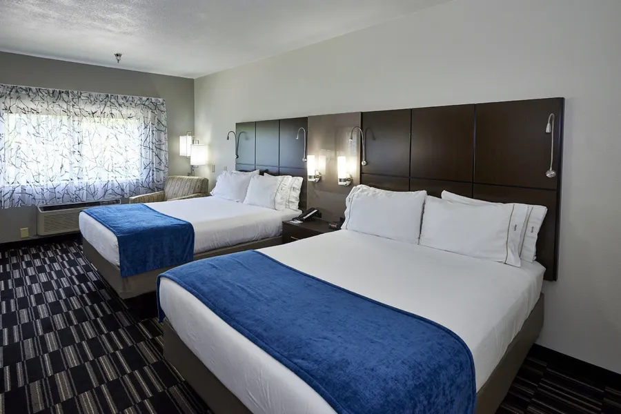 Holiday Inn Express & Suites Birmingham South - Pelham by IHG hotel detail image 6